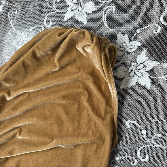 Atlein One Shoulder Velvet Top - Picture 7 of 14